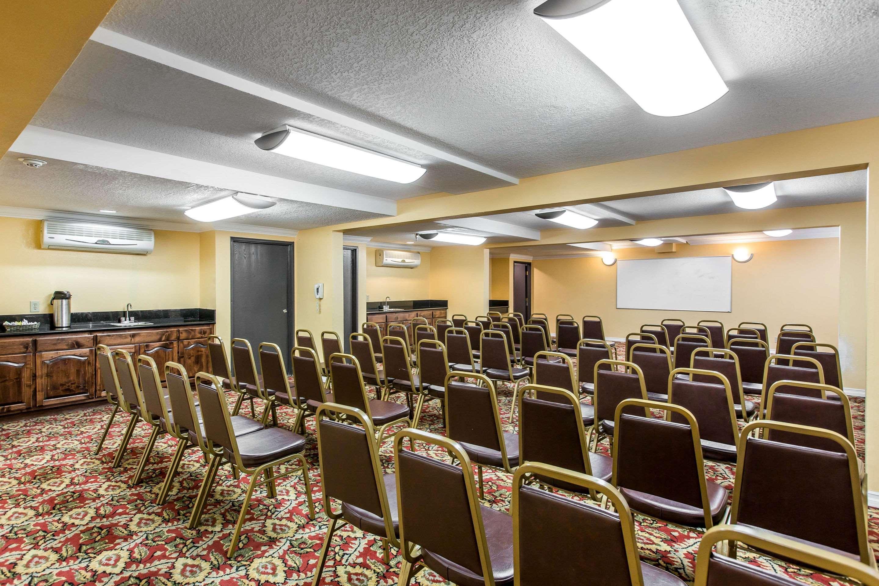 Quality Inn&suites Bell Gardens-los Angeles Bell Gardens