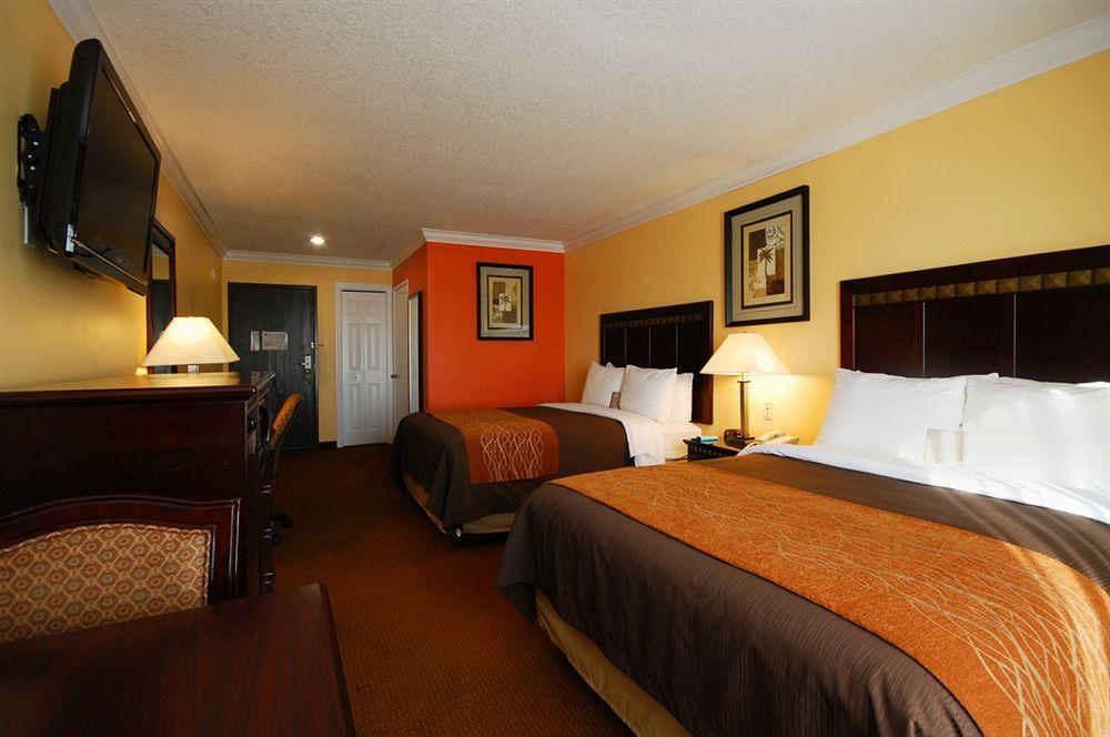 Hotel Quality & Bell Gardens-los Angeles 3*