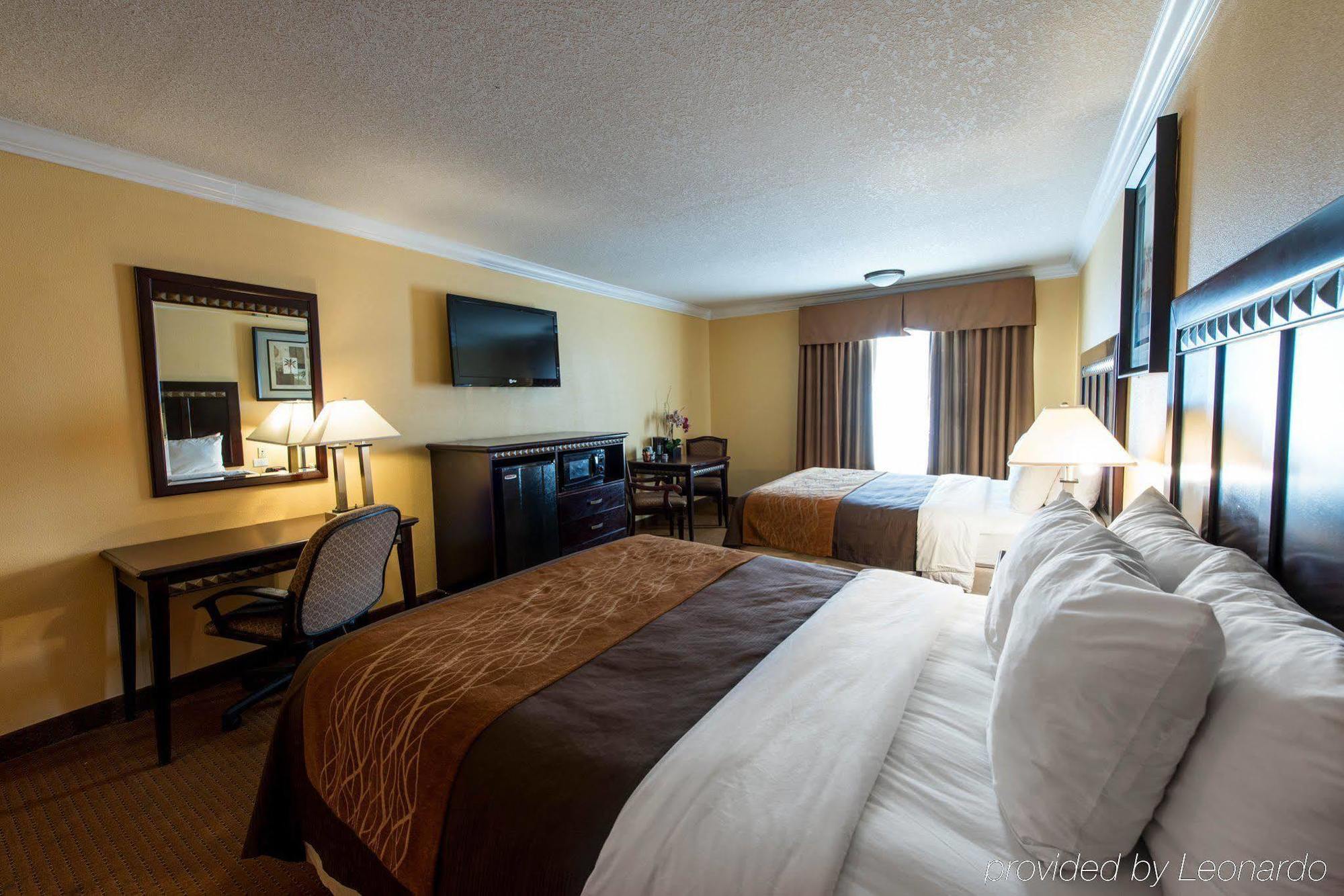 Hotel Quality & Bell Gardens-los Angeles 3*