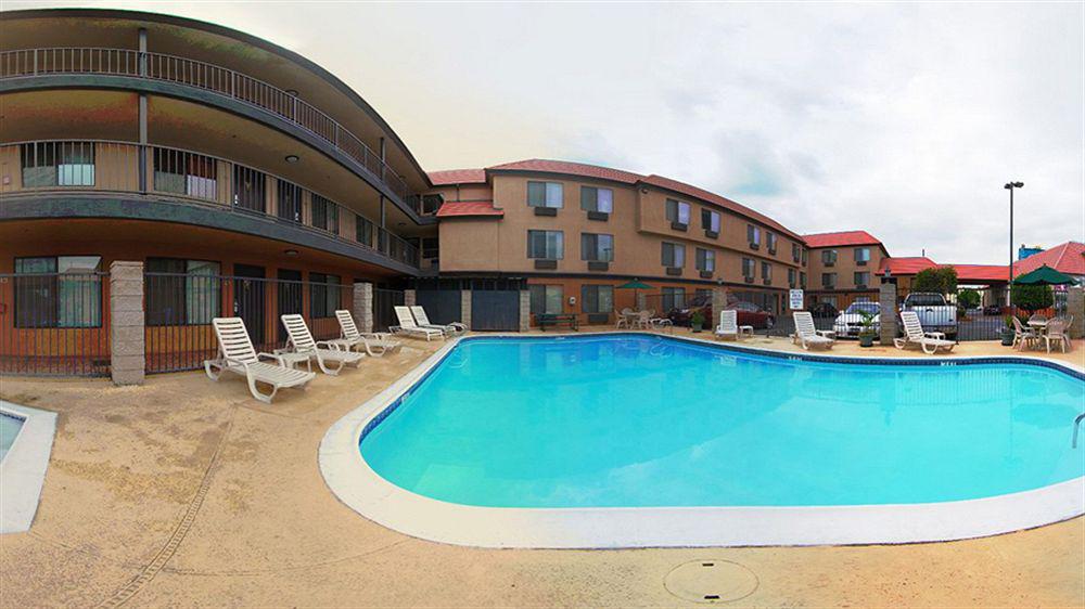 Quality Inn&suites Bell Gardens-los Angeles